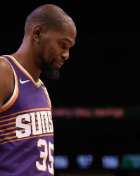 记者：这时候曝出KD心仪下家 可能说明某非心仪球队接近达成交易