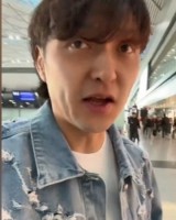 汪嵩赴杭州看国足：曾经战斗过五年的地方，第一次现场给国足加油