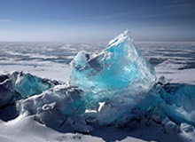 开云体育APP-七年来最差排位赛成绩！湿滑赛道令梅奔措手不及